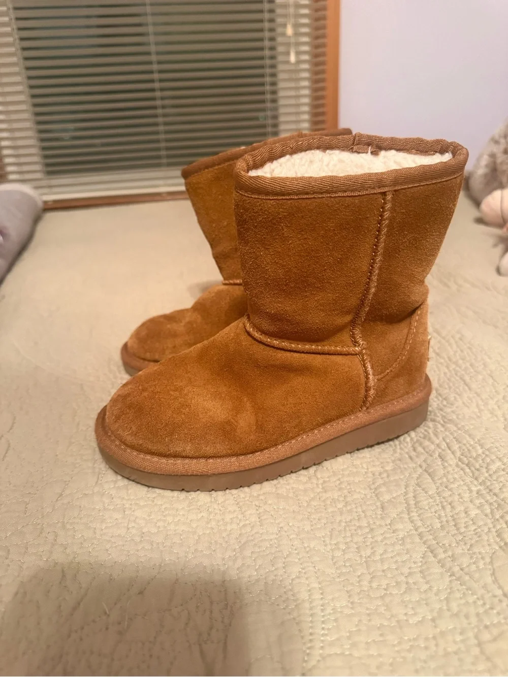 Chestnut Suede Shearling Lined Short Boots